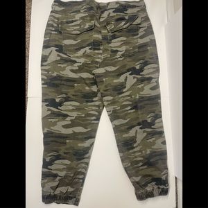 Camo Express women joggers